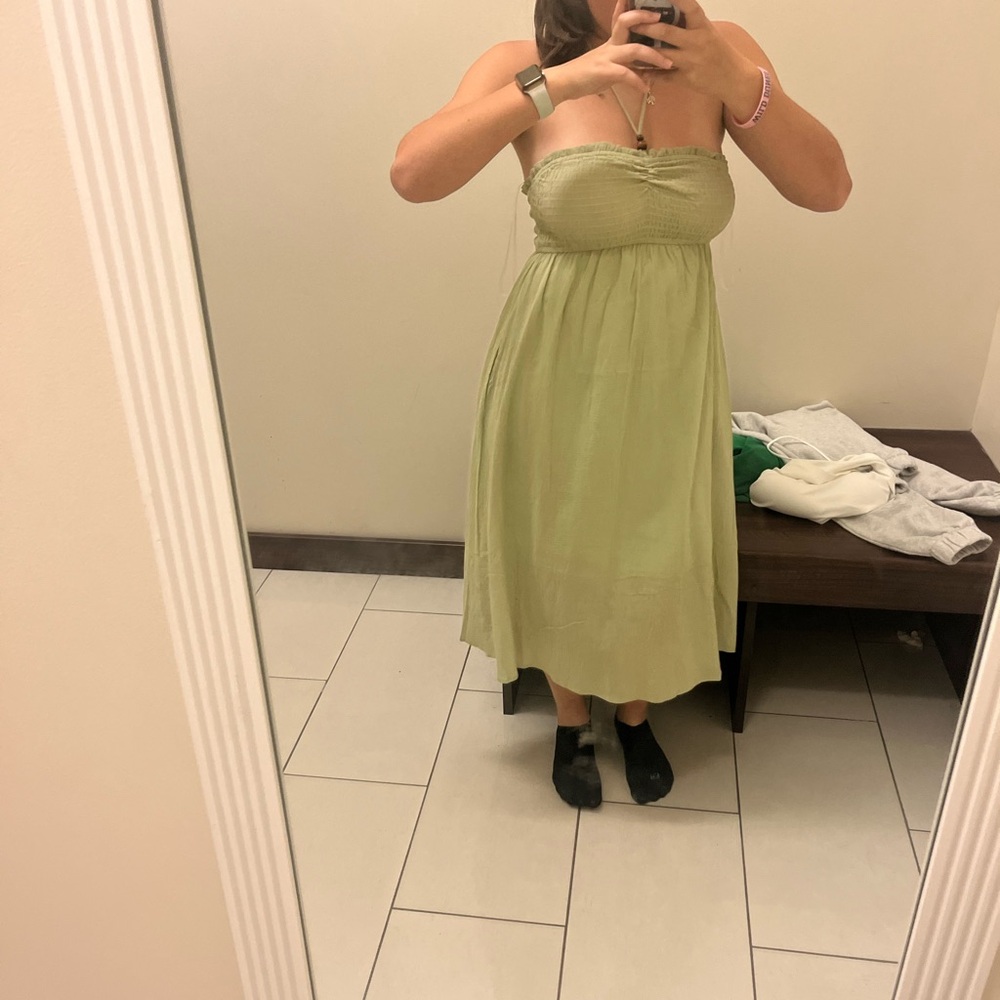 BE COOL Light Green Strapless Dress